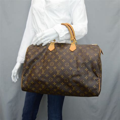 lv speedy 40 monogram price|lv speedy 30 with strap.